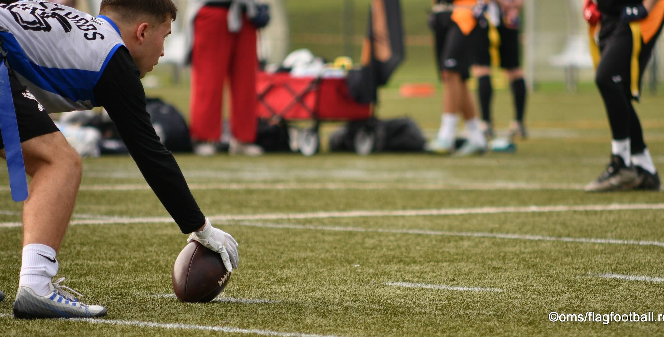 Flag Fooball - Ready to snap the Ball